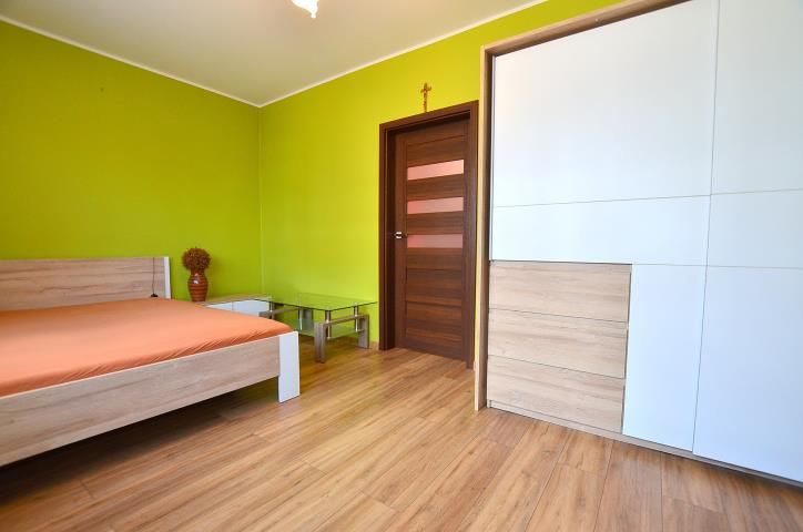 dom szeregowy, 4 pokoje Piekary Śląskie Lipka, ul. Skowronków. Zdjęcie 13