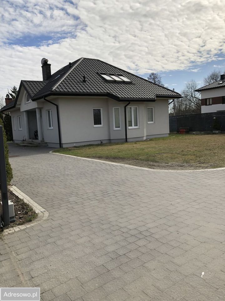 dom wolnostojący, 6 pokoi Warszawa Stary Rembertów, ul. Mokry Ług. Zdjęcie 5