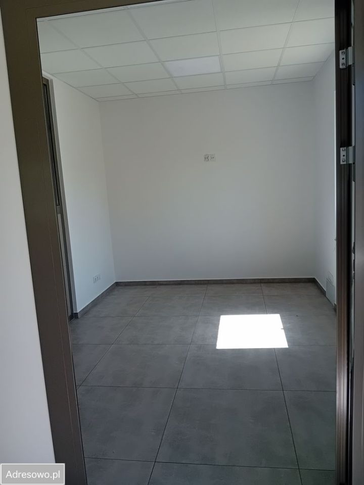 Biuro Gliwice Łabędy, ul. Portowa. Zdjęcie 4