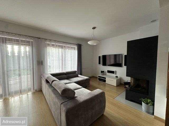 dom szeregowy, 4 pokoje Ochmanów. Zdjęcie 1