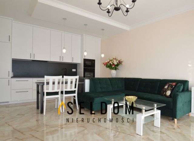 Mieszkanie 3-pokojowe Krapkowice, ul. ks. Franciszka Duszy. Zdjęcie 1