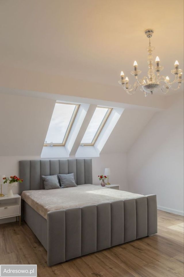 Mieszkanie 4-pokojowe Mędłów. Zdjęcie 3