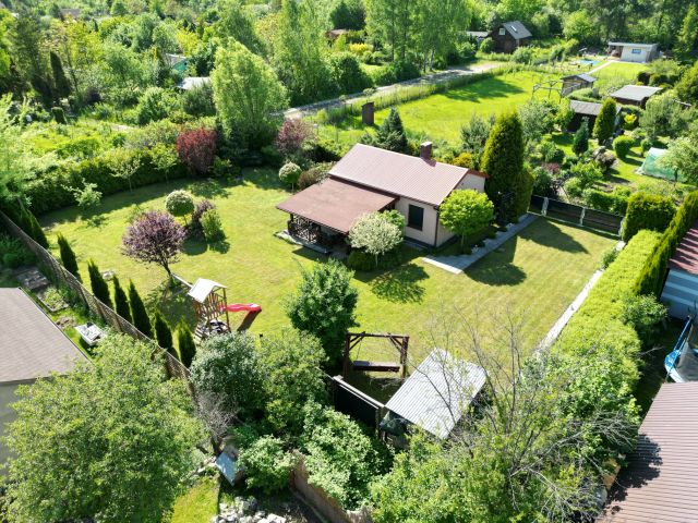 dom wolnostojący, 2 pokoje Częstochowa Stradom, ul. Gronowa. Zdjęcie 1