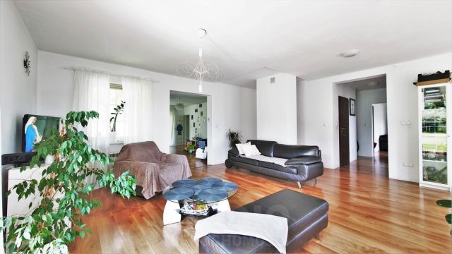 dom wolnostojący, 10 pokoi Kraków Zwierzyniec, ul. Józefa. Zdjęcie 3