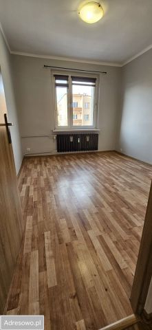 Mieszkanie 2-pokojowe Ruda Śląska, ul. Sejmu Śląskiego. Zdjęcie 1