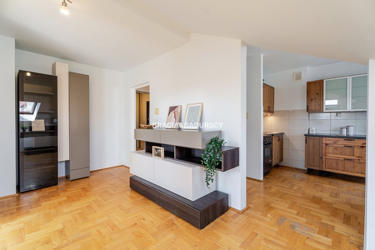 Mieszkanie 2-pokojowe Kraków Dębniki, ul. Zachodnia. Zdjęcie 2