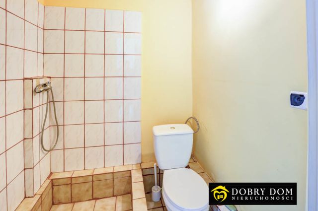 dom wolnostojący, 11 pokoi Kaniuki. Zdjęcie 30