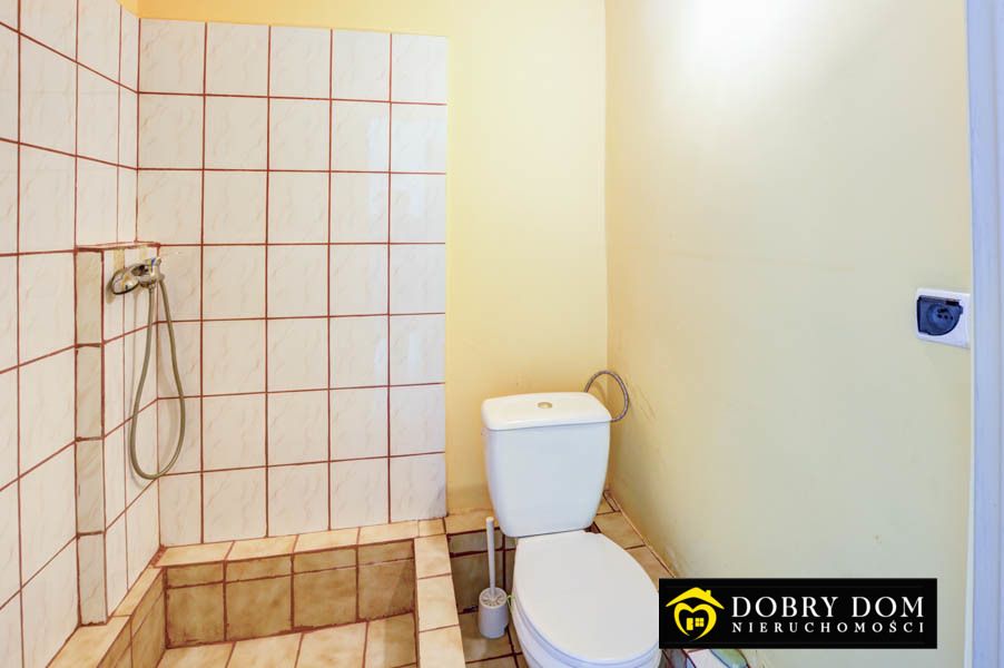 dom wolnostojący, 11 pokoi Kaniuki. Zdjęcie 30