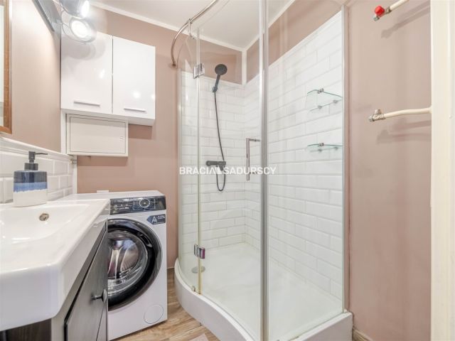 Mieszkanie 4-pokojowe Kraków Podgórze Duchackie, ul. Jana Sas-Zubrzyckiego. Zdjęcie 11