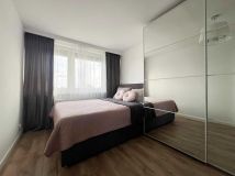 Mieszkanie 4-pokojowe Oleśnica. Zdjęcie 2