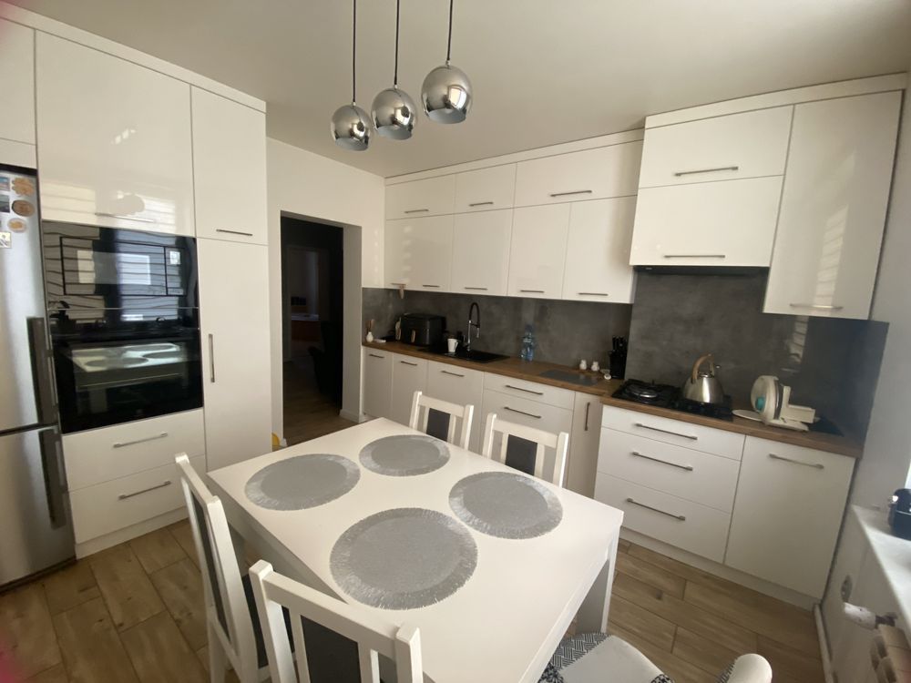 dom wolnostojący, 5 pokoi Jamno Rusinów. Zdjęcie 3