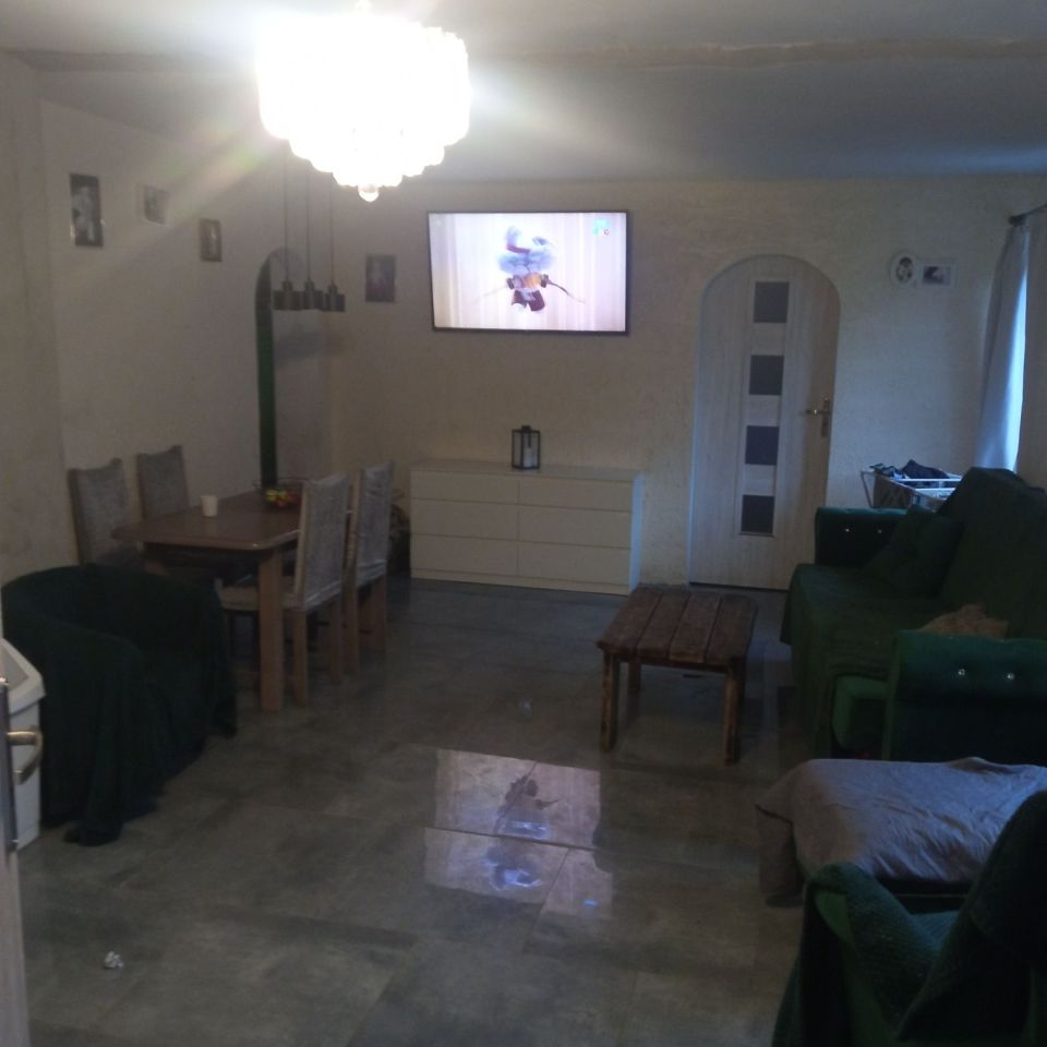 bliźniak, 4 pokoje Gierkiny. Zdjęcie 5