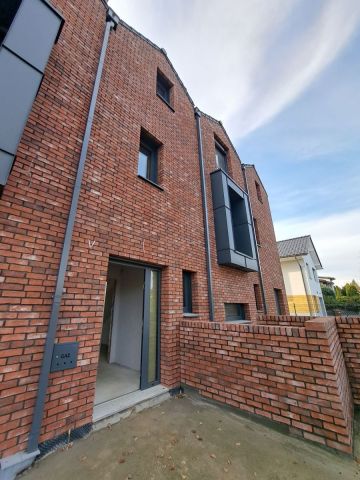 dom szeregowy, 5 pokoi Poznań Jeżyce. Zdjęcie 1