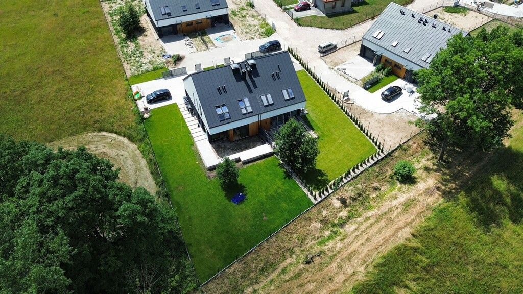 bliźniak, 4 pokoje Piaseczno. Zdjęcie 10