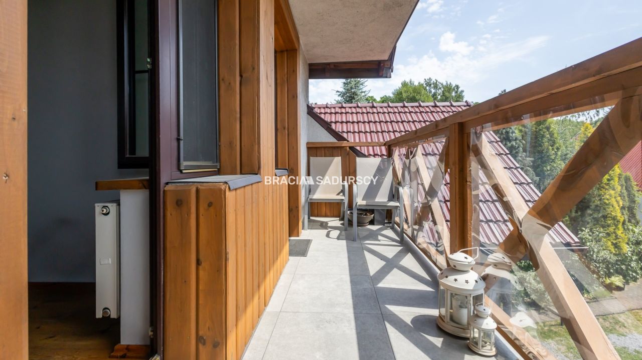 dom wolnostojący, 8 pokoi Kraków Swoszowice, ul. Jeździecka. Zdjęcie 19