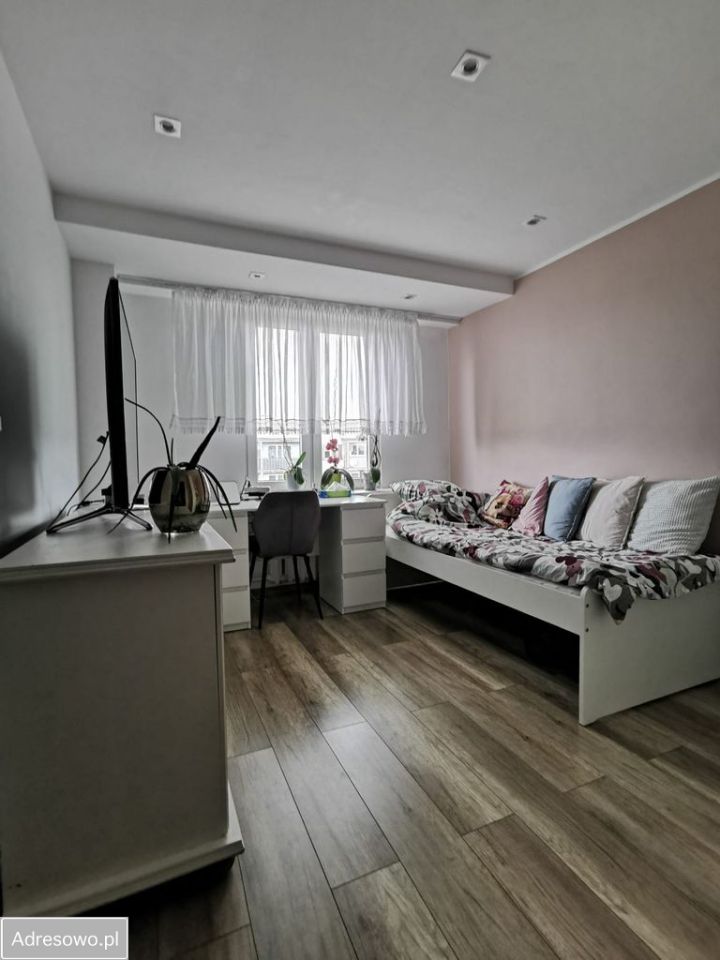 Mieszkanie 3-pokojowe Pabianice Bugaj, ul. Jadwigi Wajsówny. Zdjęcie 13