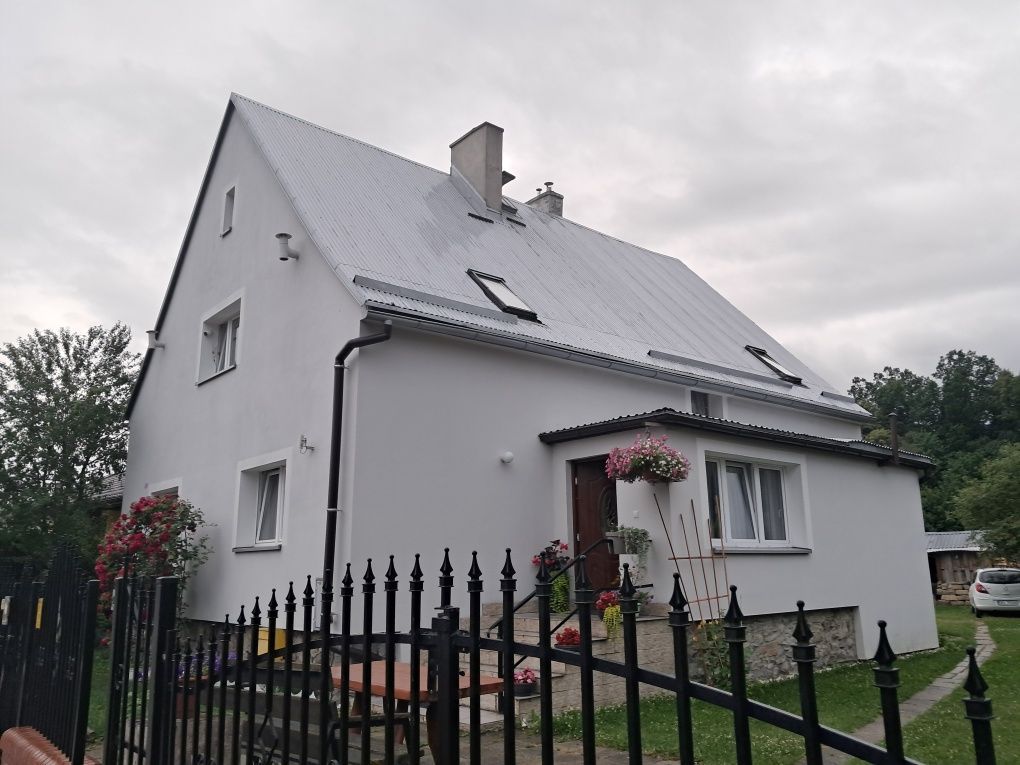 Mieszkanie 4-pokojowe Stronie Śląskie, ul. Dolna. Zdjęcie 1