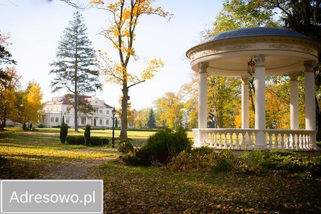 dworek Zborów. Zdjęcie 2