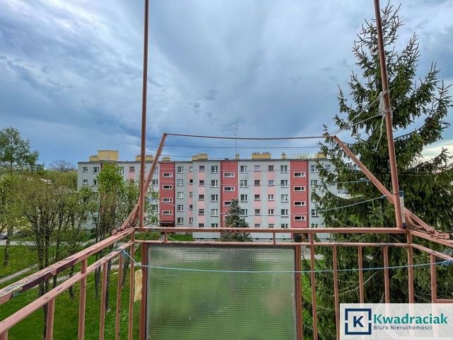 Mieszkanie 4-pokojowe Krosno, ul. Bohaterów Westerplatte. Zdjęcie 7