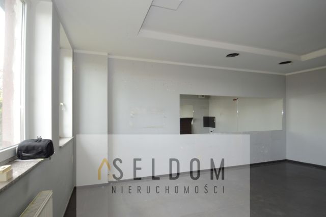 Lokal Opole Półwieś, ul. Partyzancka. Zdjęcie 4