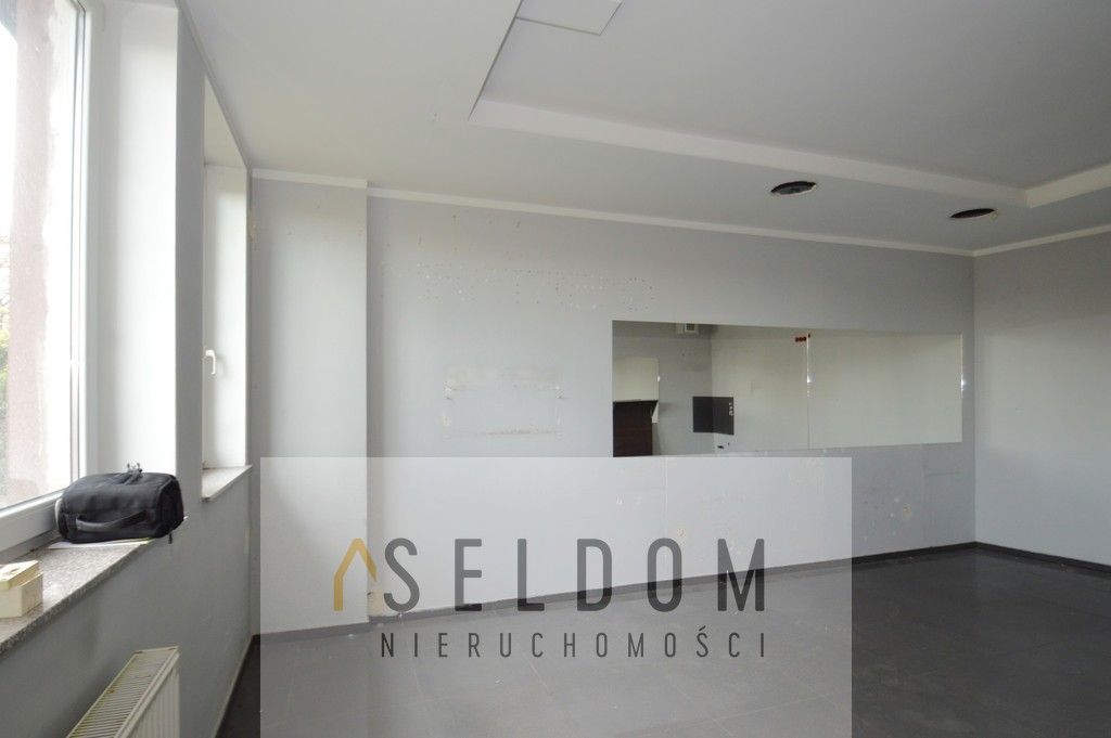 Lokal Opole Półwieś, ul. Partyzancka. Zdjęcie 4