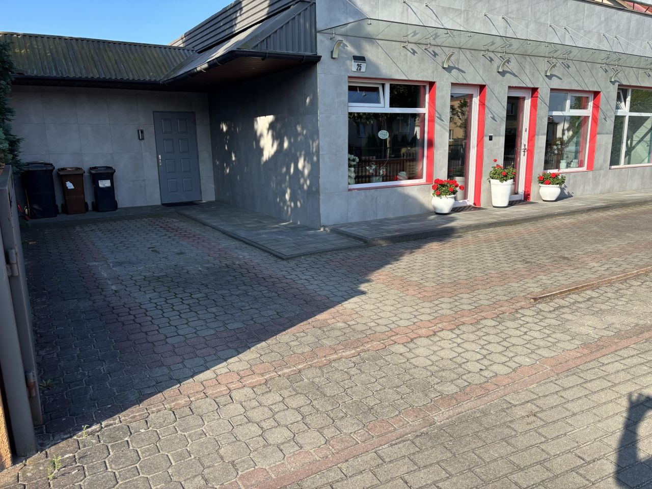 Lokal Rumia Lotnisko, Kosynierów. Zdjęcie 1