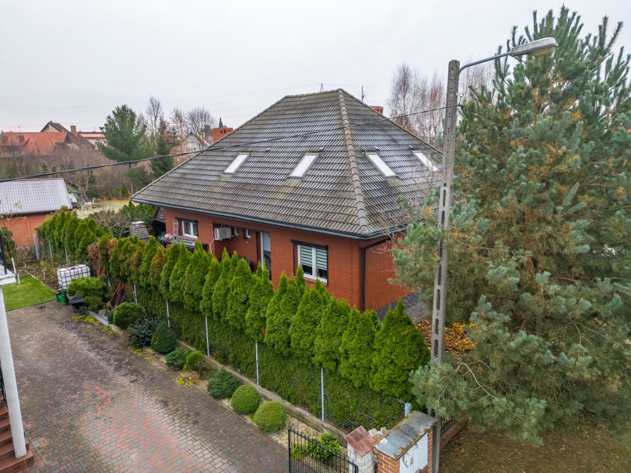 dom wolnostojący, 4 pokoje Konin Przydziałki, ul. Bursztynowa. Zdjęcie 26