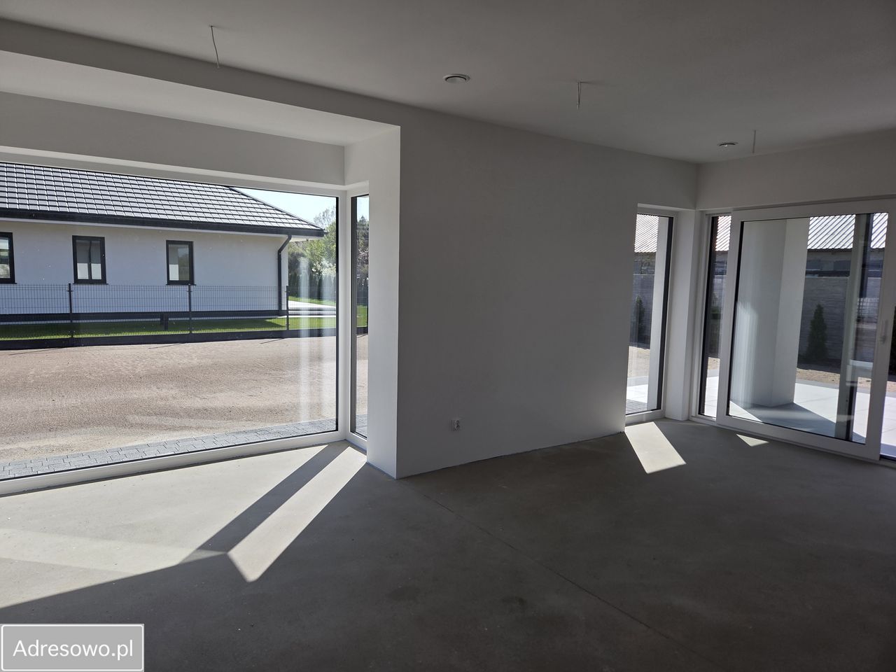 dom wolnostojący, 4 pokoje Feliksów. Zdjęcie 8