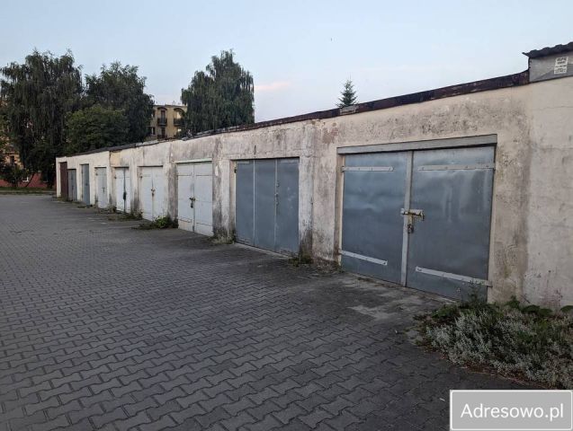 Garaż/miejsce parkingowe Nowiny. Zdjęcie 1