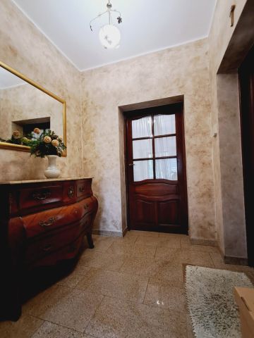 dom wolnostojący, 6 pokoi Wolica. Zdjęcie 19