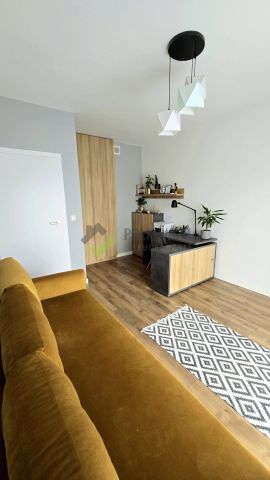 dom szeregowy, 6 pokoi Ząbki. Zdjęcie 12