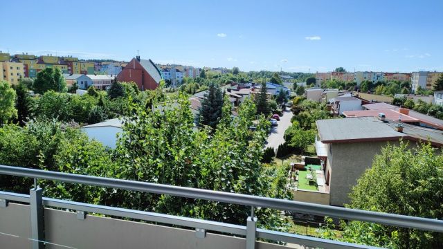 Mieszkanie 3-pokojowe Bełchatów, os. Dolnośląskie. Zdjęcie 1
