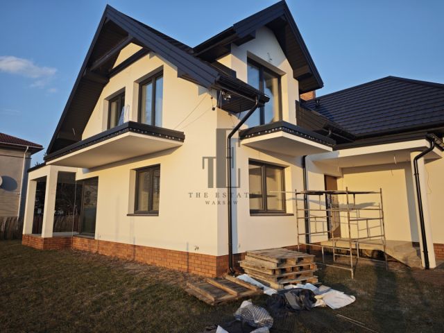 dom wolnostojący, 7 pokoi Warszawa Wawer. Zdjęcie 2