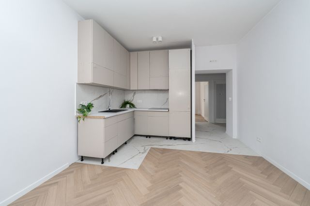 Mieszkanie 3-pokojowe Warszawa Praga-Południe, ul. Podskarbińska. Zdjęcie 7