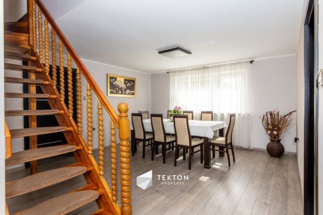 dom wolnostojący, 6 pokoi Wiry, ul. Komornicka. Zdjęcie 7