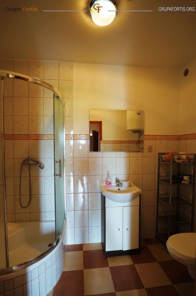 dom wolnostojący, 3 pokoje Bejsce. Zdjęcie 8