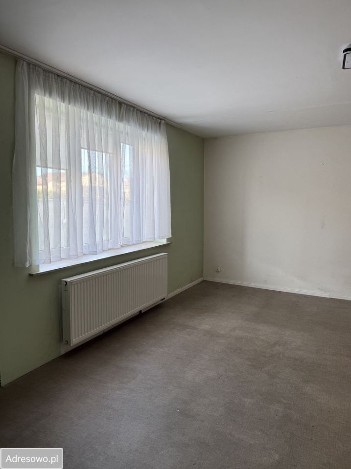 bliźniak, 4 pokoje Żarki, ul. marsz. Józefa Piłsudskiego. Zdjęcie 4