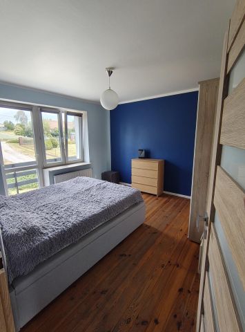 dom wolnostojący, 5 pokoi Świdnik Mały. Zdjęcie 6