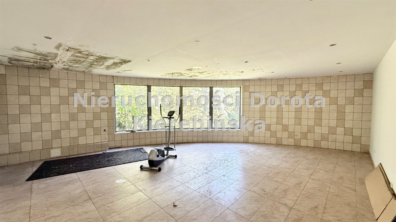 Hala/magazyn Ujazd. Zdjęcie 5