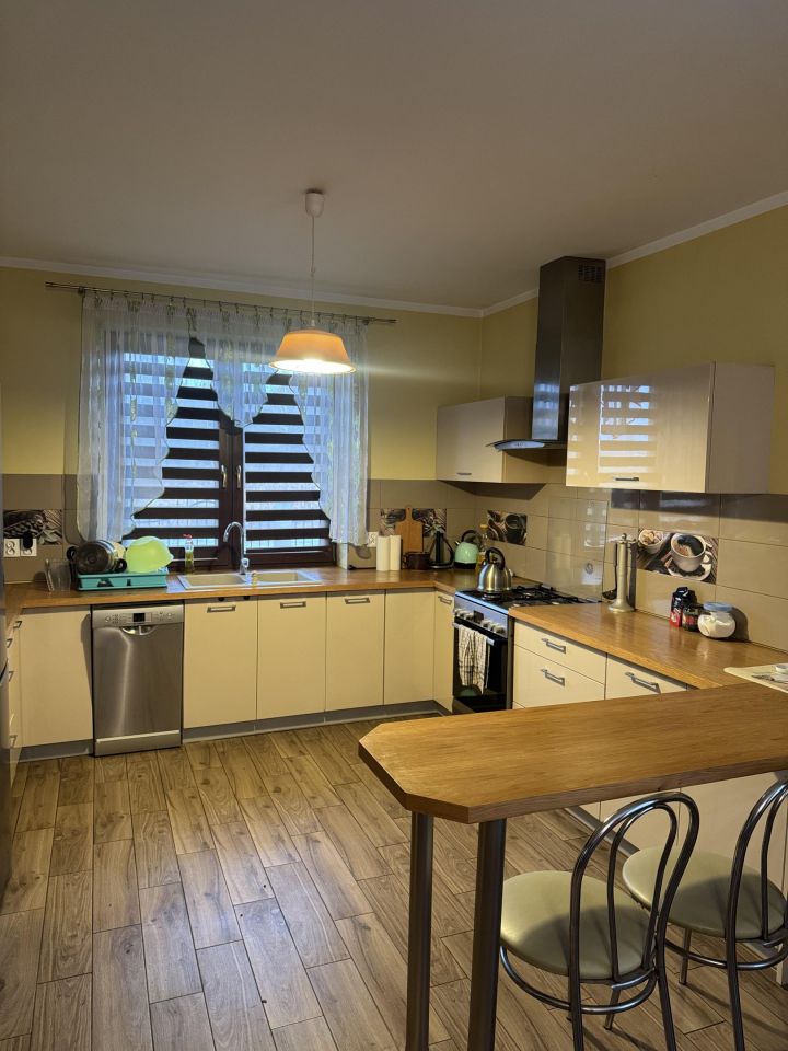 dom wolnostojący, 4 pokoje Mauryców, ul. Brzozowa. Zdjęcie 7