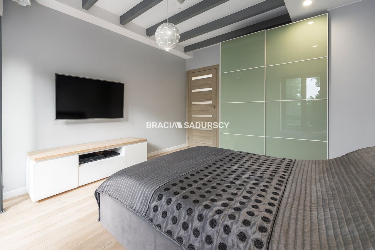 Mieszkanie 4-pokojowe Myślenice, ul. Zacisze. Zdjęcie 3