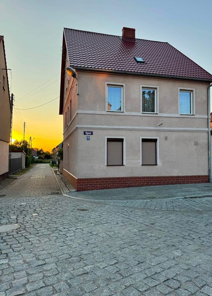 dom wolnostojący, 5 pokoi Czernina, rynek Rynek. Zdjęcie 3
