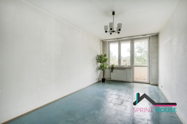 Mieszkanie 3-pokojowe Warszawa Włochy, ul. 1 Sierpnia. Zdjęcie 1