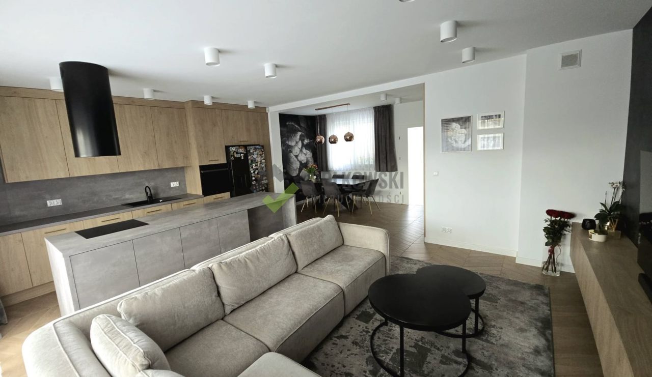 dom szeregowy, 6 pokoi Ząbki. Zdjęcie 3