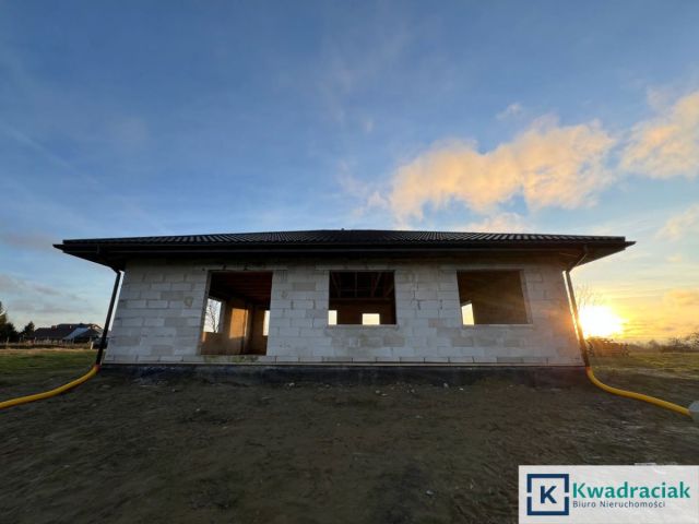 dom wolnostojący, 4 pokoje Kombornia. Zdjęcie 22