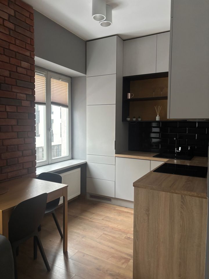 Mieszkanie 1-pokojowe Warszawa Praga-Południe. Zdjęcie 3