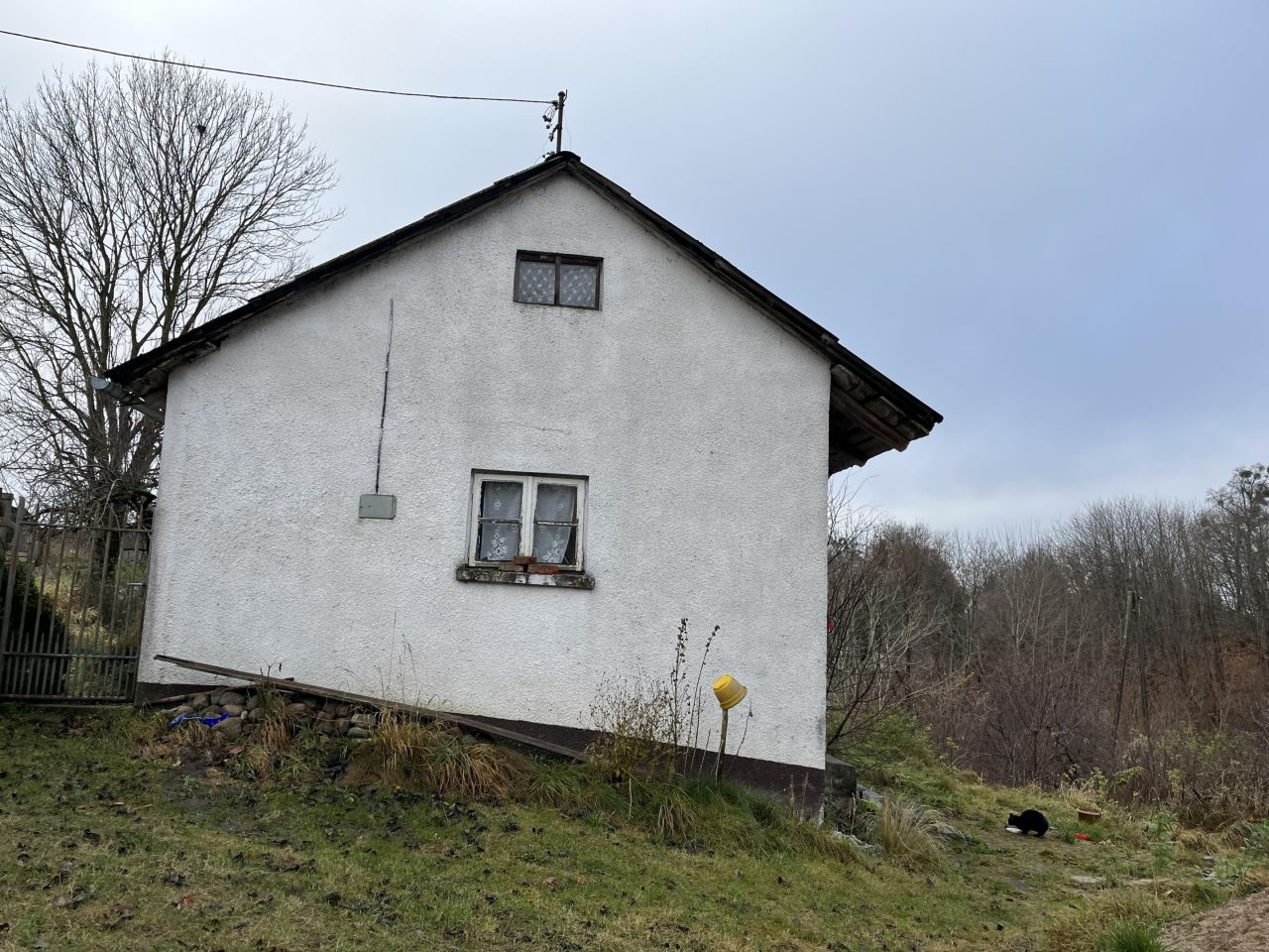 dom wolnostojący, 2 pokoje Strużyna. Zdjęcie 2