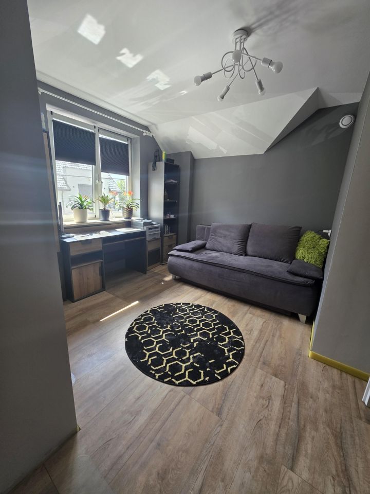 bliźniak, 5 pokoi Kobyłka Mareta, ul. Longinusa. Zdjęcie 20