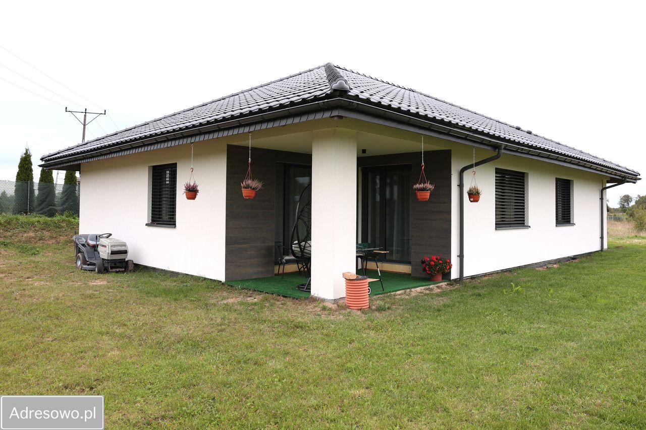 dom wolnostojący, 3 pokoje Jeziorany, ul. Wipsowska