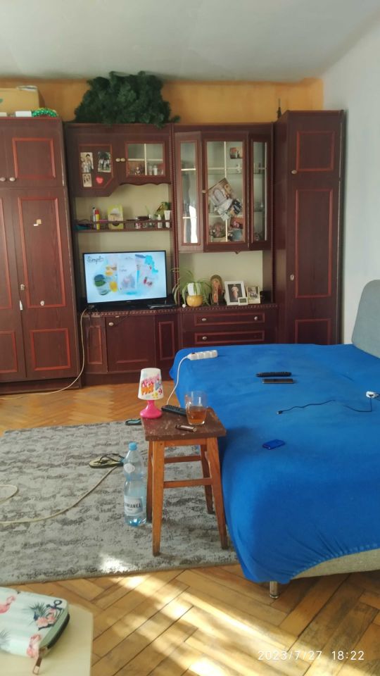 Mieszkanie 3-pokojowe Górki. Zdjęcie 2